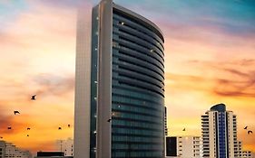 Umhlanga Luxury Promenade Suite At Oceans Apartments In Radisson Blu Tower